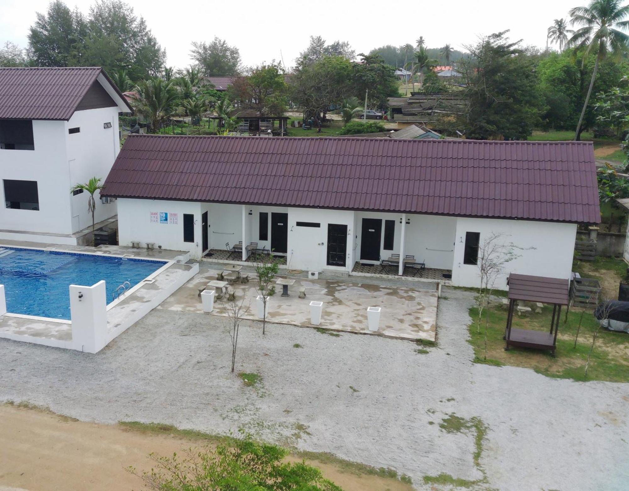 Kamalia Villas Kampung Penarik Exterior foto